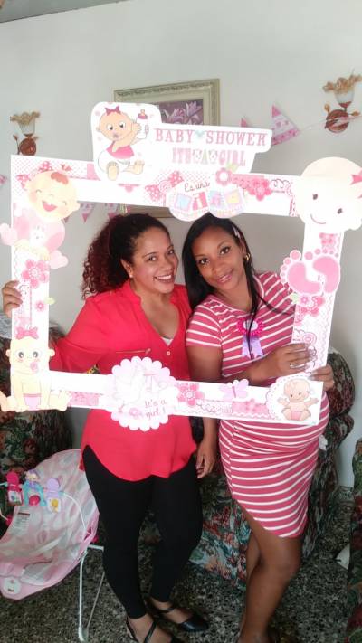 En una fiesta de Baby Shower 