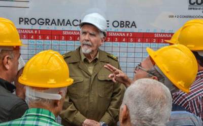 Insta Ramiro Valdés a impulsar inversiones en Las Tunas 