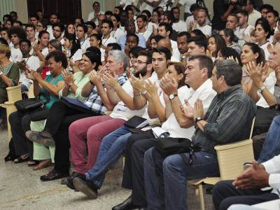 Debate de la asamblea de la Universidad de la habana