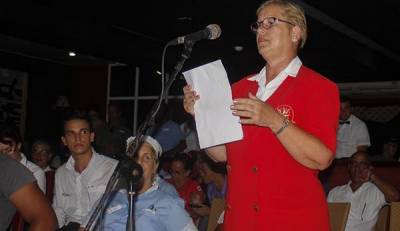 Tema salarial en debate sobre el proyecto de Constitución