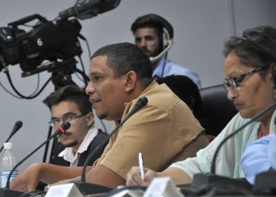 Dr. Roberto Álvarez Fumero, director nacional del Programa de Atención Materno Infantil.