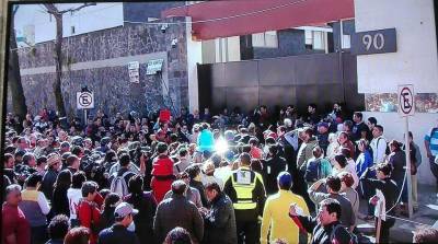En espera de la salida del Presidente hacia la Toma de Posesión