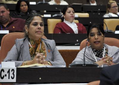 El Proyecto de Constitución de la República se prevé sea aprobado hoy