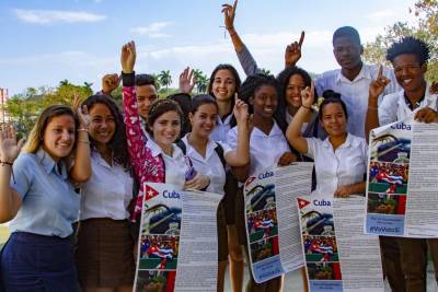 Estudiantes de la Enseñanza Media en Cuba