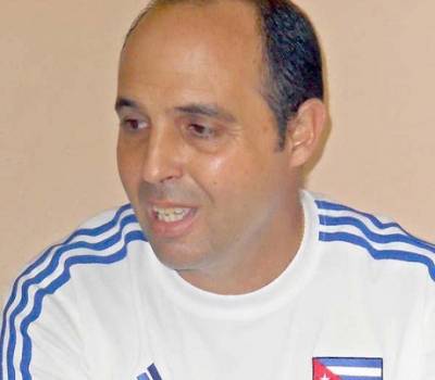 Ariel Saínz apuesta por la formación de las reservas deportivas