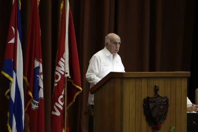Machado Ventura en jornadas finales del Congreso de la CTC