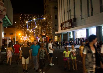 Hasta 2021 esta será la imagen nocturna de Galiano, una de las arterias icónicas de la  capital.