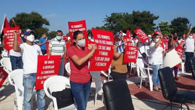 El pueblo avileño apoya su Revolución en acto patriótico