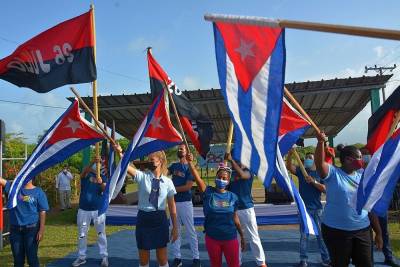 La juventud pinera reafirma su compromiso con la Revolución cubana