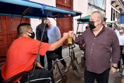 Recorrido de Manuel Marrero Cruz por Centro Habana