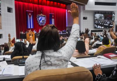  8vo. Período de Sesiones de la Asamblea Nacional del Poder Popular, en su IX Legislatura