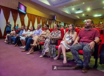 Al encuentro asistieron, además, la ministra de Comunicación, Mayra Averich Marín, así como los viceministros primeros Inés María Chapman Waugh y Jorge Luis Perdomo Di-Lella. También estuvo presente el viceministro de Cultura, Fernando Rojas.