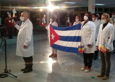 Médicos cubanos que enfrentaron la COVID-19 en Andorra