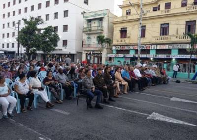 Asiste Presidente Cubano Miguel Díaz -Canel Bermúdez a acto por aniversario 63 del carácter socialista de la Revolución