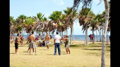 Jóvenes en la Isla de la Juventud