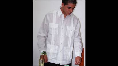 La guayabera, símbolo nacional