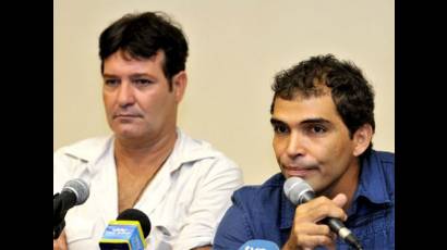 Jorge Perugorría y Vladimir Cruz en la presentación del proyecto Afinidades