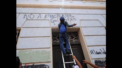 Manifestante contra el golpe de Estado en Honduras