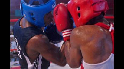 Boxeador cubano Yankiel León