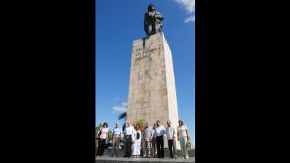 El presidente de Croacia Stjepan Mesic visitó el Memorial a Ernesto Che Guevara