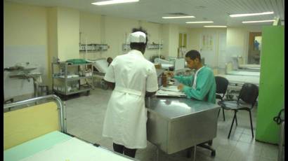 Producción de gasa quirúrgica en el país
