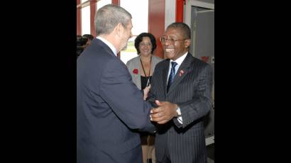  Primer Ministro de Lesotho a su llegada a Cuba