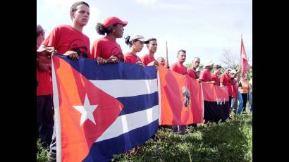 Jóvenes del Centro y Oriente apoyan la recuperación en la Isla de la Juventud