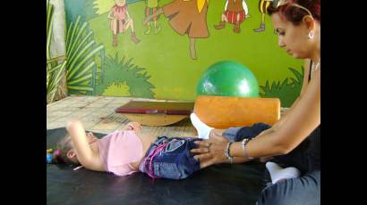 Camagüey trata discapacidades con equinoterapia