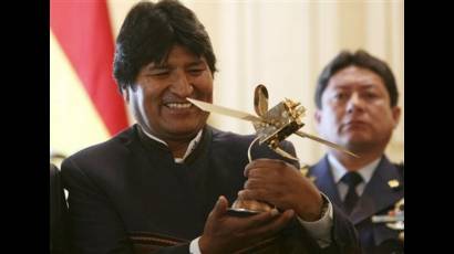 Bolivia tendrá su satélite