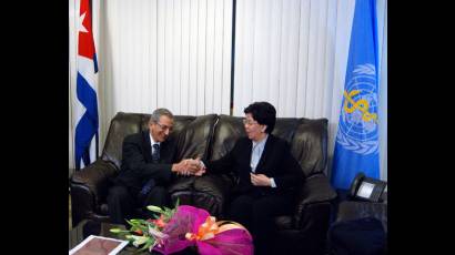 Elogia Margaret Chan sistema de salud cubano