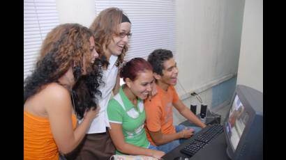 En Juventud Rebelde los Jóvenes de la serie televisiva Mucho Ruido