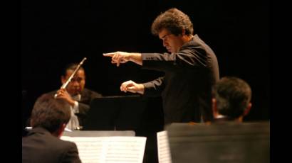 El director de orquesta Iván del Prado