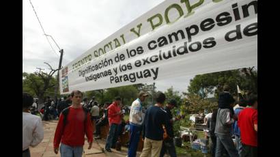 Paraguayos en alerta