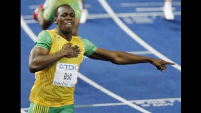 Usain Bolt recordista en los 100 y 200 metros planos