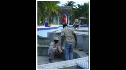 Reparación de piscina en hotel Sol Cayo Coco