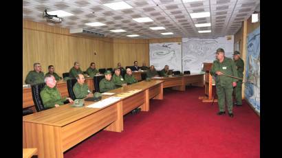 Raúl supervisa el desarrollo del Bastión 2009