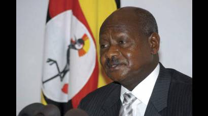 General Yoweri Kaguta Museveni, Presidente de Uganda