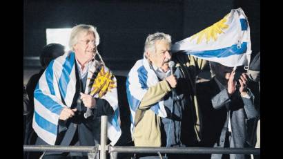 Elegido José Mujica presidente de Uruguay 