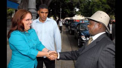 Yoweri Kaguta Museveni conversó con dirigentes cubanos