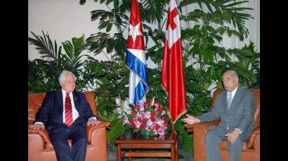 Machado Ventura conversa con Primer Ministro de Tonga