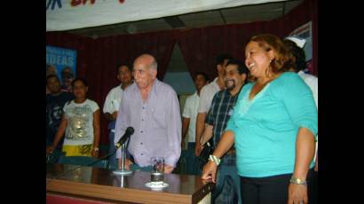 Dialogó José Ramón Machado Ventura con militantes tuneros