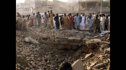 Nuevo atentado en Paquistán mata a más de 20 personas