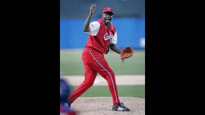 Lanzador pinareño Pedro Luis Lazo