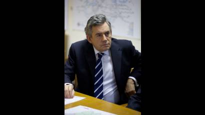 Cuestionan liderazgo de Gordon Brown