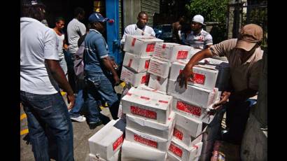 Venezuela entrega donaciones en Embajada de Haití