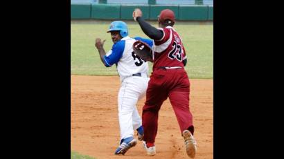 Comienza la tensión en la Serie Nacional de Béisbol