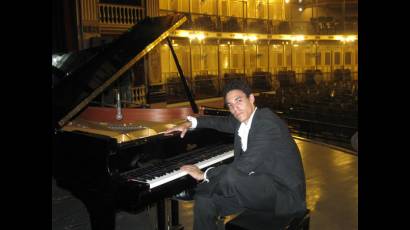 Pianista de jazz Jorge Luis Pacheco Campos
