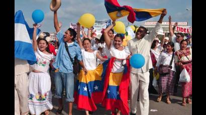 Preparan Congreso de la OCLAE