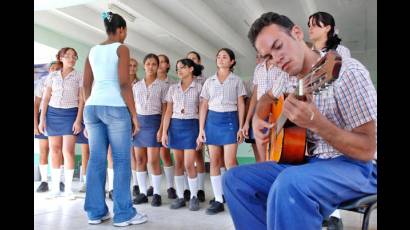 Elegida nueva dirección nacional de la Brigada José Martí de los Instructores de Arte