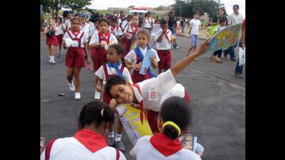 Niños en la Feria del Libro